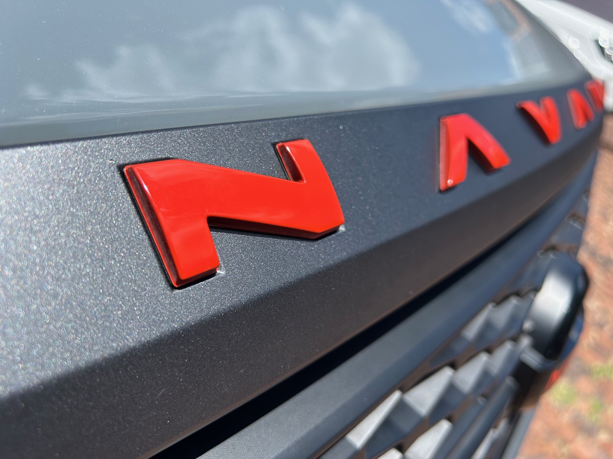 Nissan Navara 3D Kromex Front Bonnet Logo (Available in Black and PRO-4X Red)