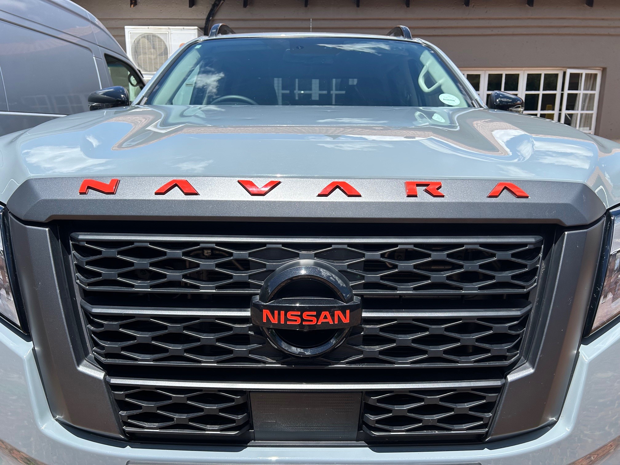 Nissan Navara 3D Kromex Front Bonnet Logo (Available in Black and PRO-4X Red)