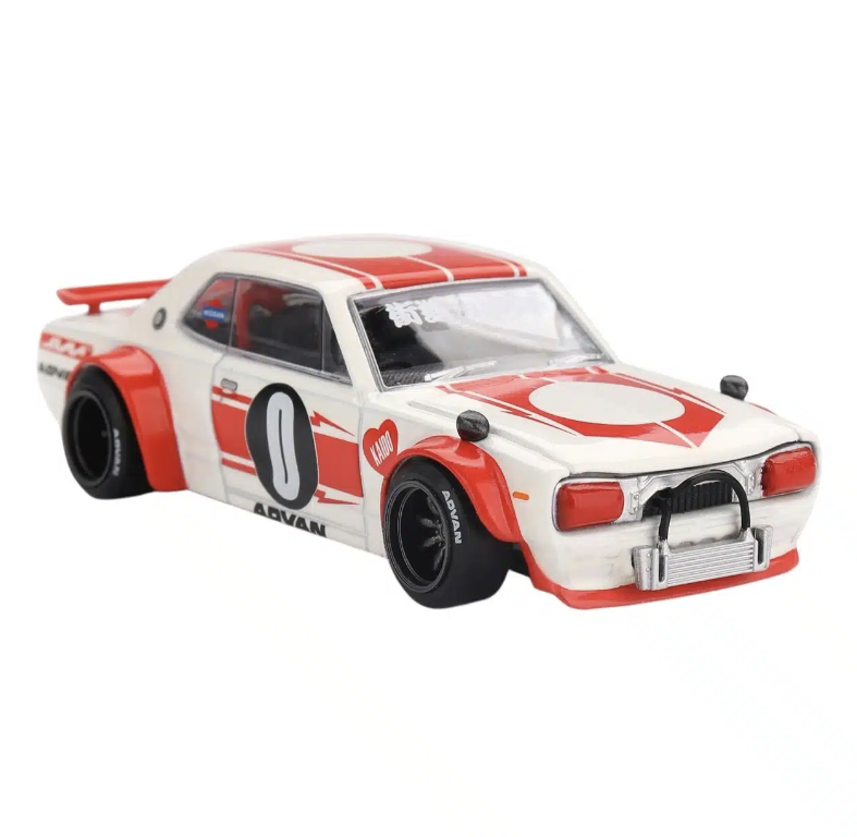 Mini GT Kaido House Nissan Skyline 2000 GT-R (KPGC 10) Kaido Works V2