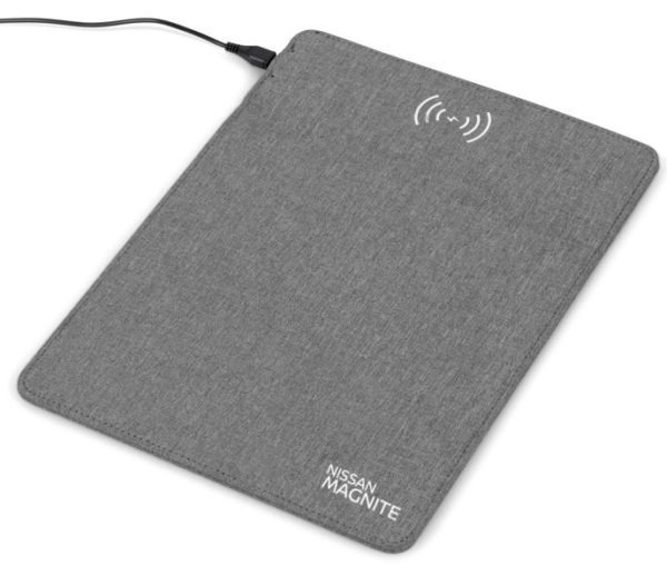 Nissan Magnite Mouse Pad With Wireless Charger